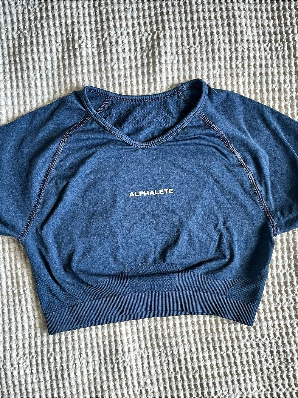 Alphalete Amplify SS Crop Blue Crop Top Size Small
